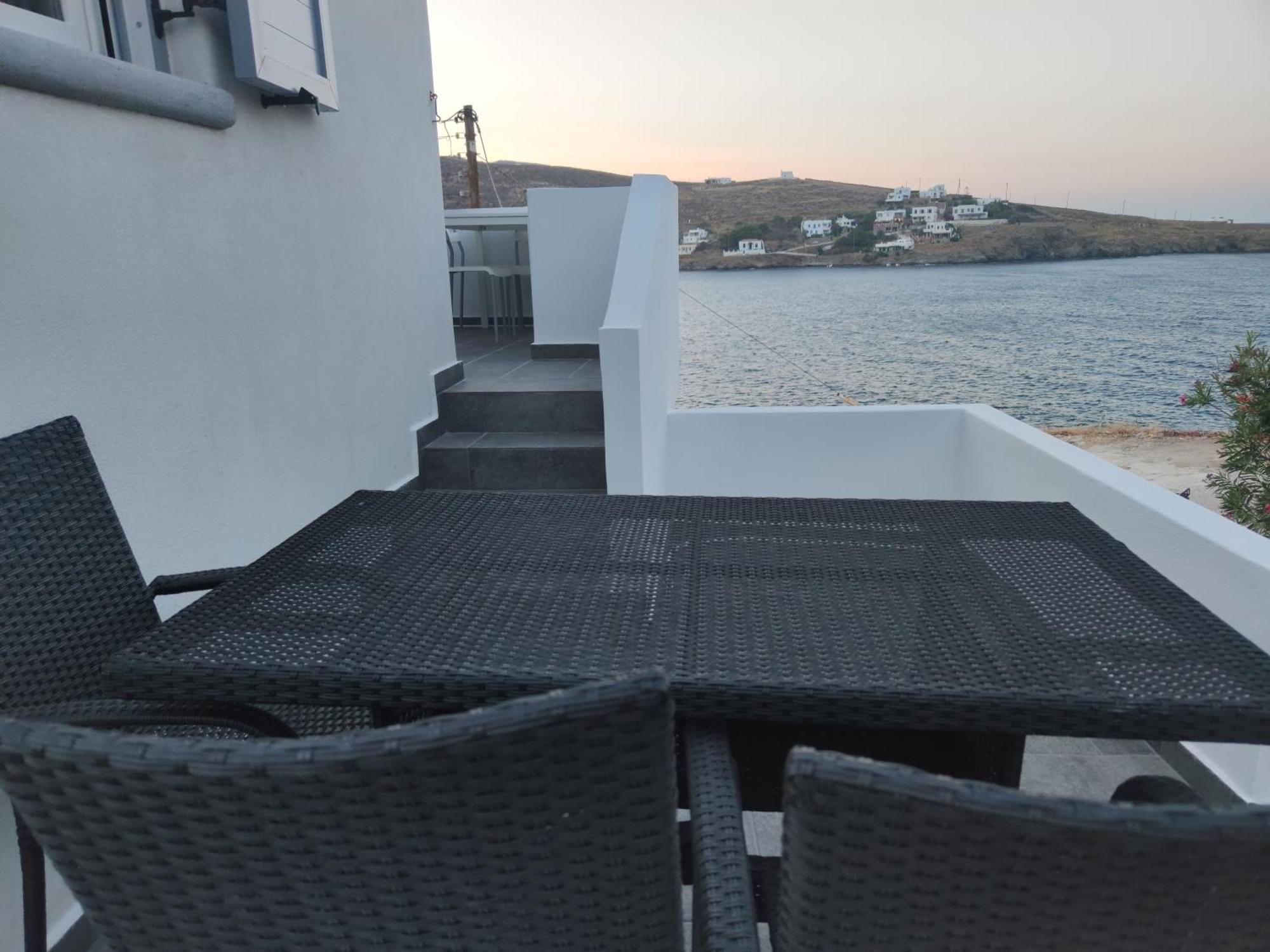 Θίς Luxury Apartments Loutrá Exteriör bild